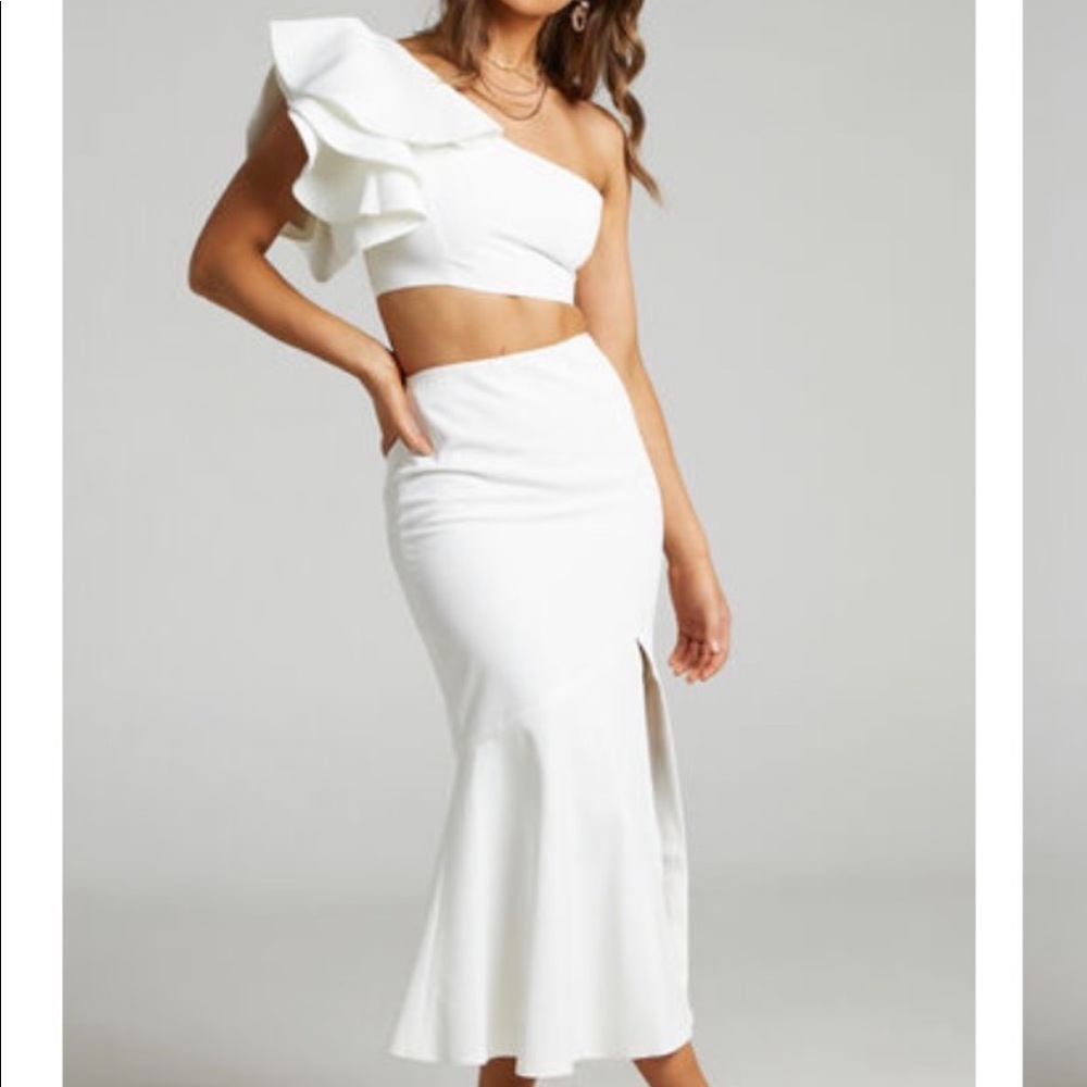 Showpo lucila white bridal bride bachelorette two piece set sz8 US